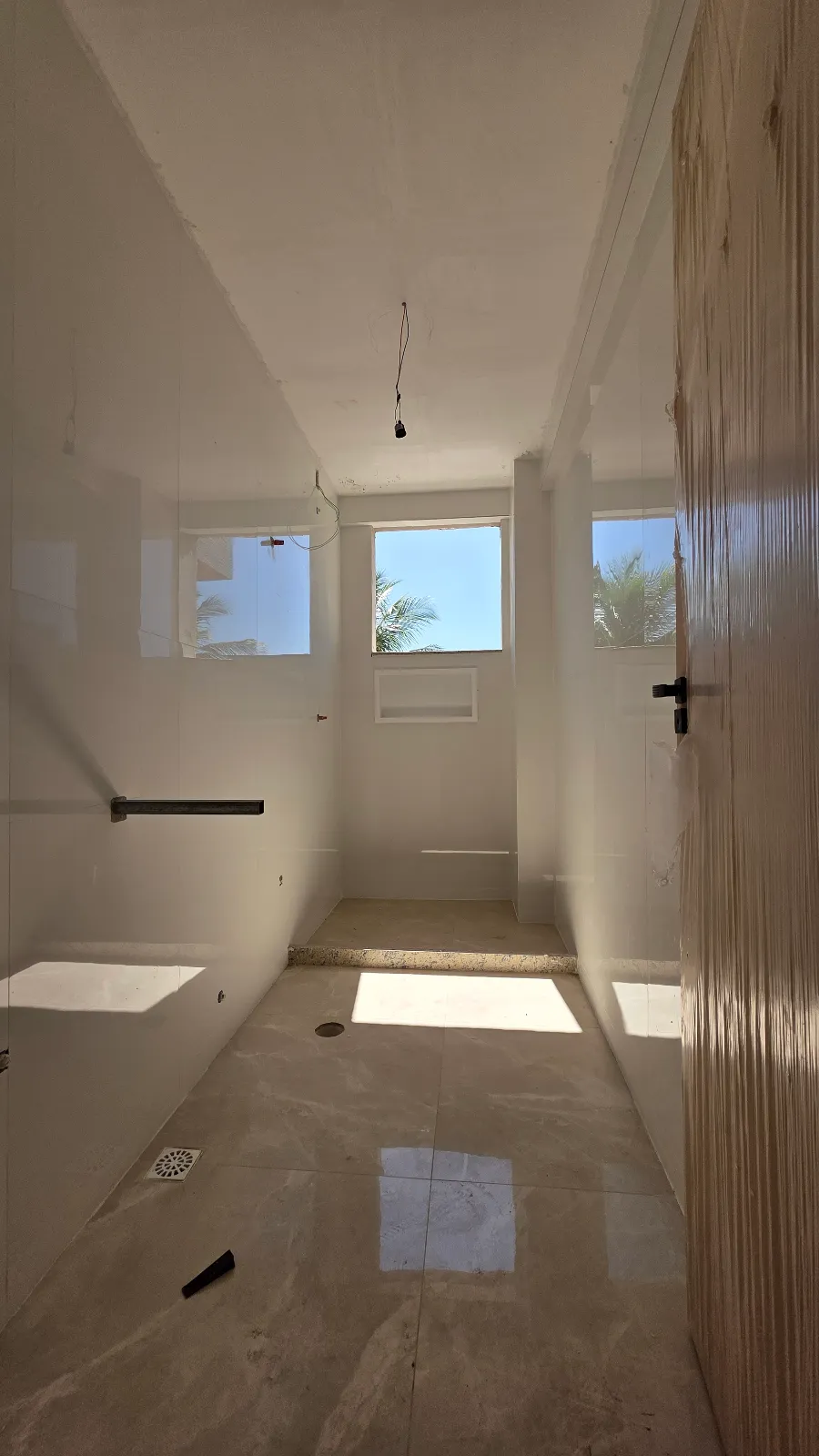 Apartamento de 2 Quartos a 1 Quadra do Mar no Boqueirão a partir de 500  mil