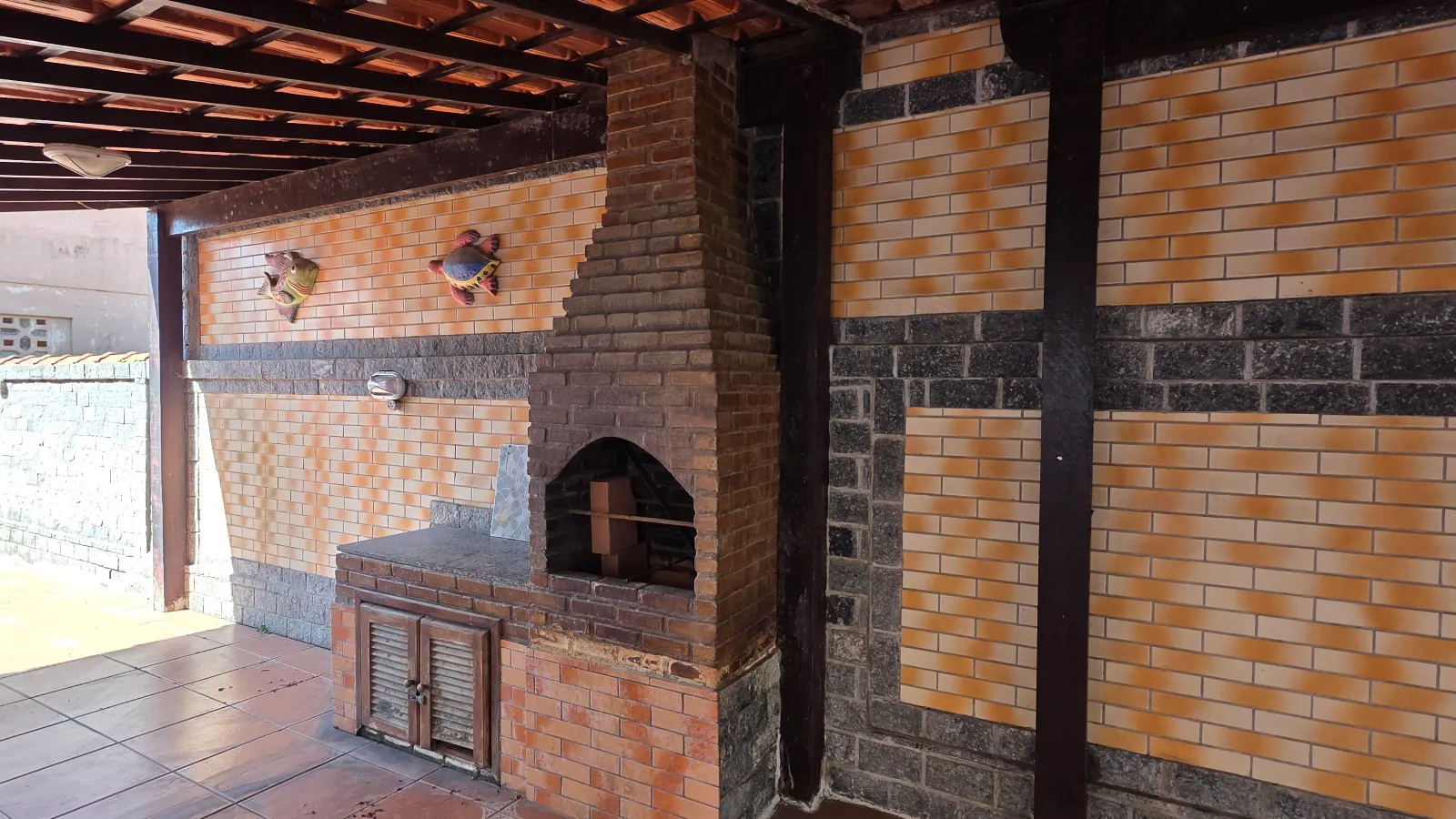 Casa Duplex por R$ 320.000 no Boqueirão — Condomínio