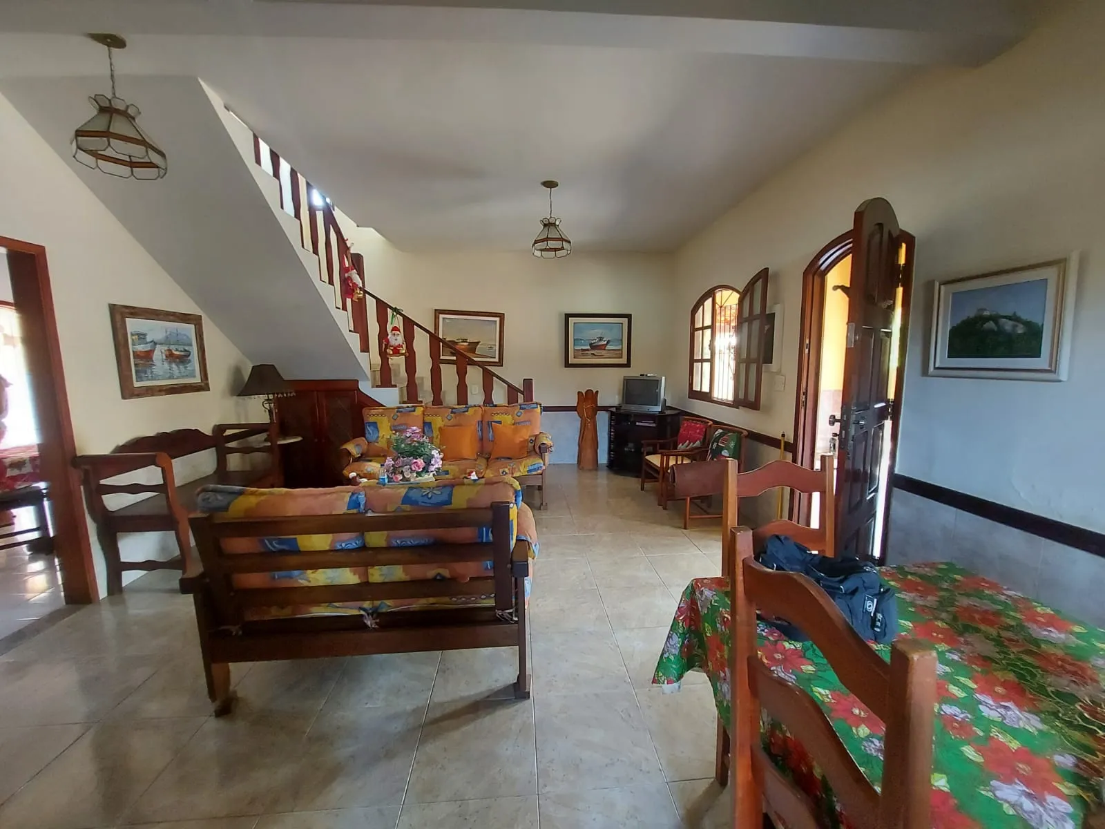 Casa à venda no Boqueirão – Amplo terreno de 450 m² | R$ 500.000